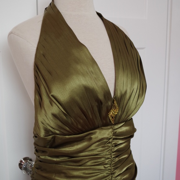 JS Boutique Sage Chiffon/Satin Halter Dress NEW Sz. 16 - Picture 2 of 6